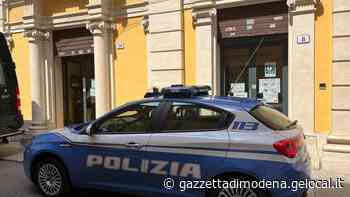 Modena. Ruba abiti e scarpe al solito H&M L'uomo dai 9 alias: «Faceva freddo» - La Gazzetta di Modena