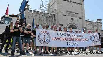 Lavoratori portuali di Trieste in presidio contro licenziamenti e sospensioni - Il Piccolo