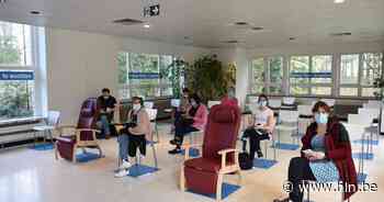 Sanapolis weer open voor tweede boosterprik tachtigplussers | Maldegem | hln.be - Het Laatste Nieuws