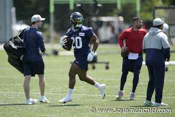 Off-season departures leave Lockett the 'old guy' in Seattle - Squamish Chief