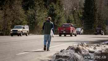 Transit strike to continue in Whistler, Squamish, Pemberton as drivers reject tentative deal - CBC.ca