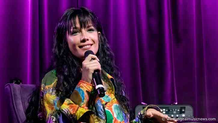 Capitol Records Grants Halsey a Release Date In an ‘Open Letter’ — Slow Clapping Begins