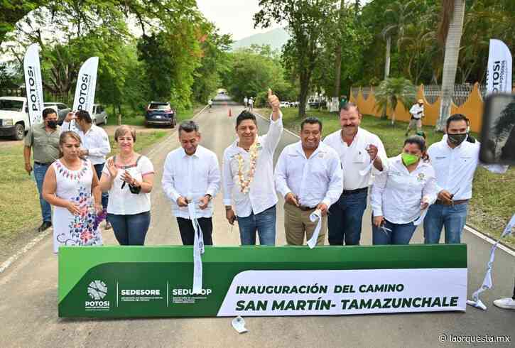Ricardo Gallardo entrega camino a habitantes de Tamazunchale - La Orquesta