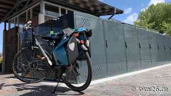 Wetterfest und diebstahlsicher: Neue Fahrradboxen am Bahnhof Jever sollen jahrelangem Ärger ein Ende setzen - Lokal26