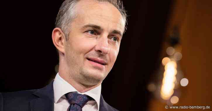 Nach Böhmermann-Bericht: Hass-Fälle wieder aufgerollt
