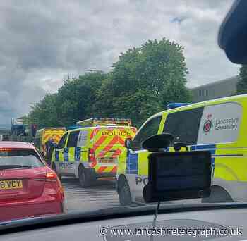 Large emergency service presence on Hyndburn Road as police deal with 'incident'