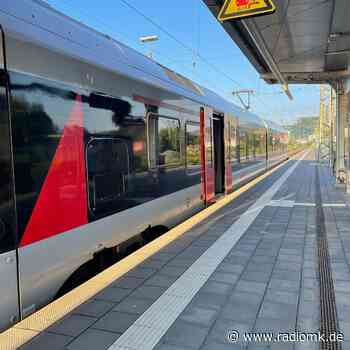 Altena: Deutsche Bahn nimmt neues elektronisches Stellwerk in Betrieb - Radio MK