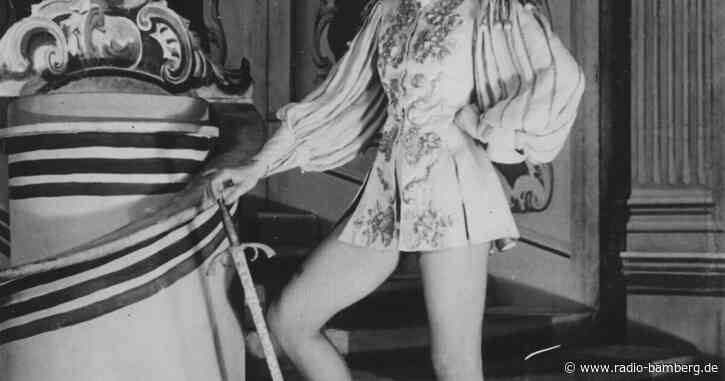 Royale Ehren für elfjährige Zwillinge und 104-Jährige