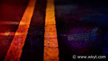 Lanes back open after semi overturns on I-75 in Scott County - WKYT