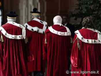 "Stop alle porte girevoli in magistratura"