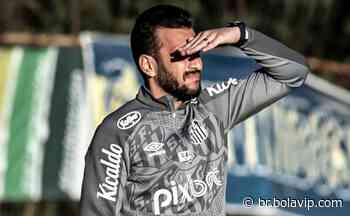 Clube italiano faz proposta para tirar defensor do Santos e Dracena se movimenta; R$ 356 milhões blindam n... - Bolavip Brasil