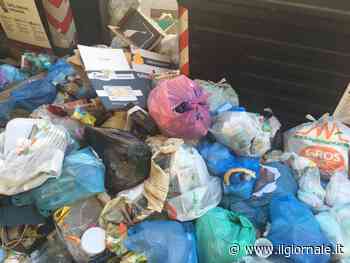 I rifiuti invadono Roma. E scoppia la rivolta anti Tari