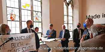 Nach Protest beim Kanzler-Besuch in Hildesheim: Folgen für Linken-Ratsfrau stehen fest - www.hildesheimer-allgemeine.de