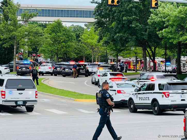 Tulsa gunman blamed doctor for back pain, police say