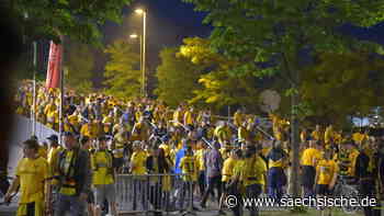 Dynamo Dresden steigt aus der 2. Bundesliga ab - Krawalle im Stadion - Sächsische.de