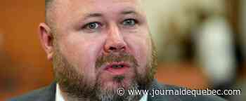 Village Vacances Valcartier: le chef de l'opposition à Québec déplore la vente à des Américains