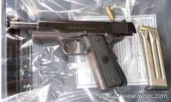 Rochester Police arrest carjacking suspect after Thursday morning chase