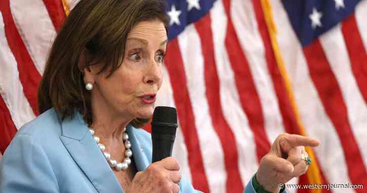 Nancy Pelosi Announces Plan for 'Assault Weapons' Ban