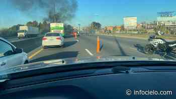 Un piquete corta la Autopista Buenos Aires - La Plata mano al sur - Infocielo