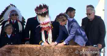 Prime Minister signs historic $1.3B land claim settlement with Siksika First Nation
