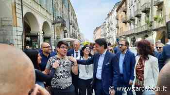 Giuseppe Conte a Cuneo per sostenere Silvia Cina. "Puntiamo ad una migliore qualità di vita per i cittadini"[FOTO E VIDEO] - TargatoCn.it