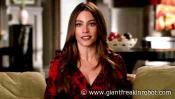 See Sofia Vergara In A Barely There Swimsuit Celebrating Summer - Giant Freakin Robot