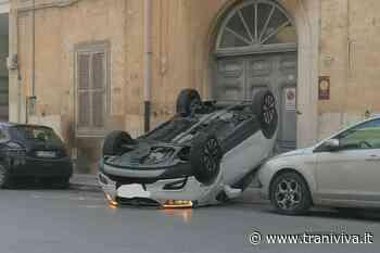 Incidente su via Annibale Maria di Francia, si ribalta un'auto - TraniViva