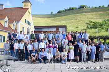 Woche Wein-Challenge 2022: Fachjury verkostete 923 Weine aus der Steiermark - meinbezirk.at