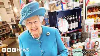 The 'Queen' is returned to Suffolk Food Hall after theft - BBC