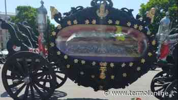 Lacrime, fiori e cavalli per l'ultimo saluto a Vincenzo Cirella - Termoli Online