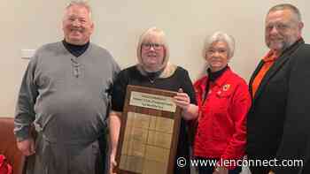 Tecumseh schools counselor named Teacher of the Year by women's club - The Daily Telegram