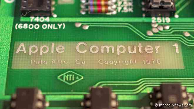 Rare Apple-1 signed by Woz could sell for $500,000 in upcoming auction