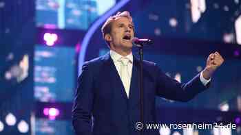Bringt der „singende Pilot“ die 100 Juroren zum Tanzen? Rosenheimer bei TV-Show „All together now“