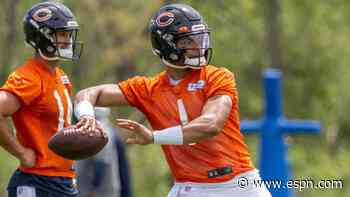 Justin Fields on the move, David Montgomery's big chance and an early glimpse at the new-look Bears