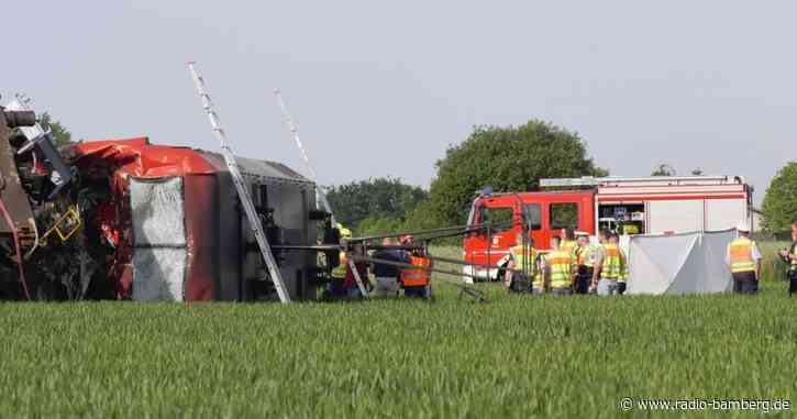 Bergung der Fahrgäste nach Zugunglück abgeschlossen