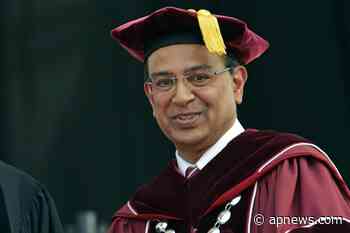 UMass Amherst Chancellor Subbaswamy announces retirement - The Associated Press - en Español