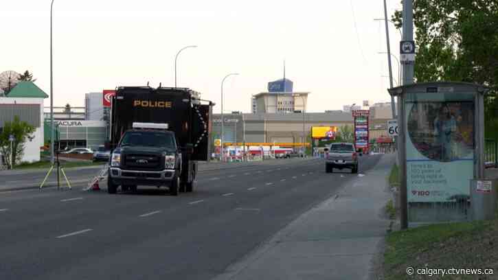 Pedestrian in life-threatening condition after being struck by truck mirror on Macleod Trail