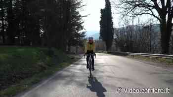 Pedalando sulle colline di Marco Pantani - Corriere TV