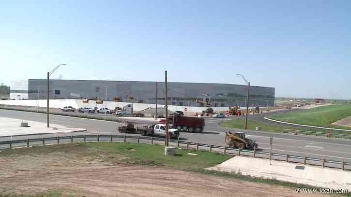 Retailers, builders flock to southeast Austin, one of city's last affordable enclaves