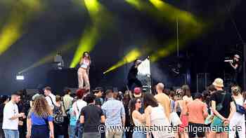 Der erste Modular-Tag startet mit Freude, Blitz und Donner