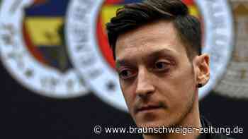 Özil bleibt bei Fenerbahce suspendiert