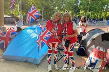 'Royalist' Union Jack-clad twins among Jubilee campers on The Mall - Ealing Times