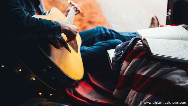 CMA Fest in Nashville Bans Confederate Flag Imagery for 2022
