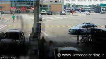 Modena, rischia di morire soffocata in autostrada: la polizia la salva - il Resto del Carlino