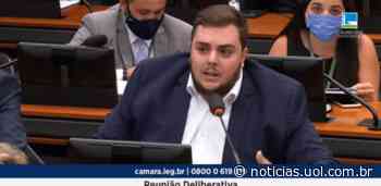 Governistas e oposição batem-boca por uso de gravata em comissão da Câmara - UOL Confere