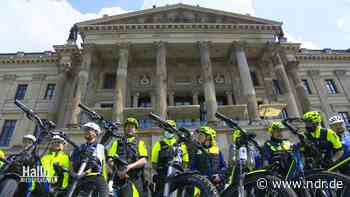 Auf Streife mit der Fahrrad-Polizei in Braunschweig - NDR.de