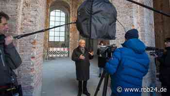 Altar der Hedwigs-Kathedrale soll aus mitgebrachten Steinen gegossen werden - rbb24.de