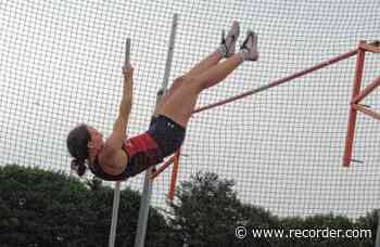 All-State Track: Frontier's Alena Maes-Polan nabs pole vault PR to pace local contingent (PHOTOS) - The Recorder