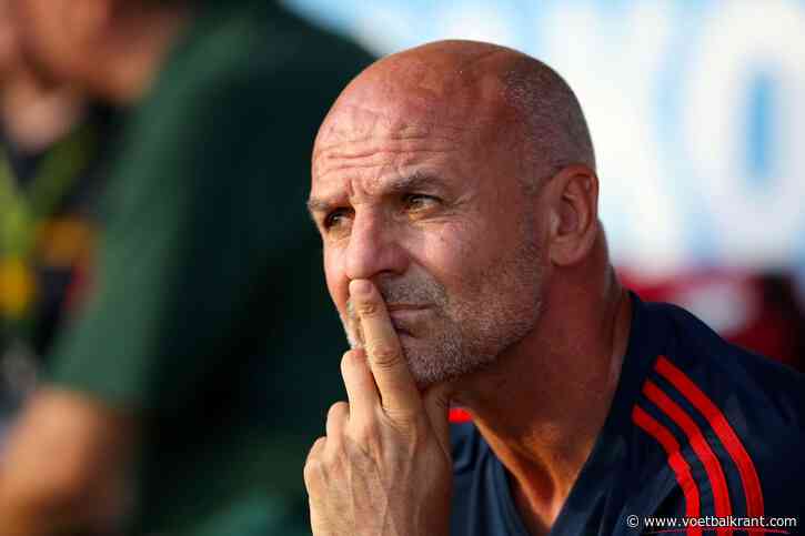 Lommel heeft een nieuwe trainer met veel ervaring uit Arsenal - Voetbalkrant.com