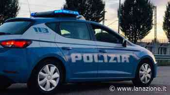 Inseguimento tra auto nelle vie di Prato: due arresti con taser e spray - LA NAZIONE